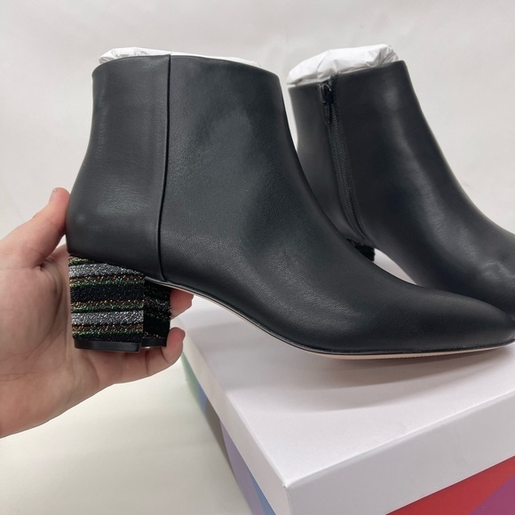 Katy Perry Ankle Boots - The Rich in Nappa Black - Picture 3 of 9